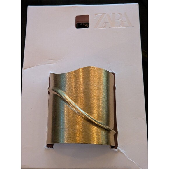 ZARA NWT Woman SS25 Metal Cuff Bracelet Brushed Golden Maximalist Statement - Picture 1 of 8